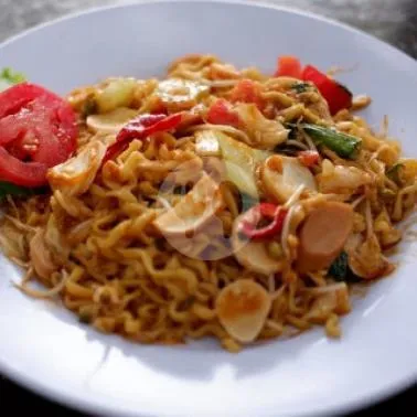 Mie Goreng Sosis Bakso
